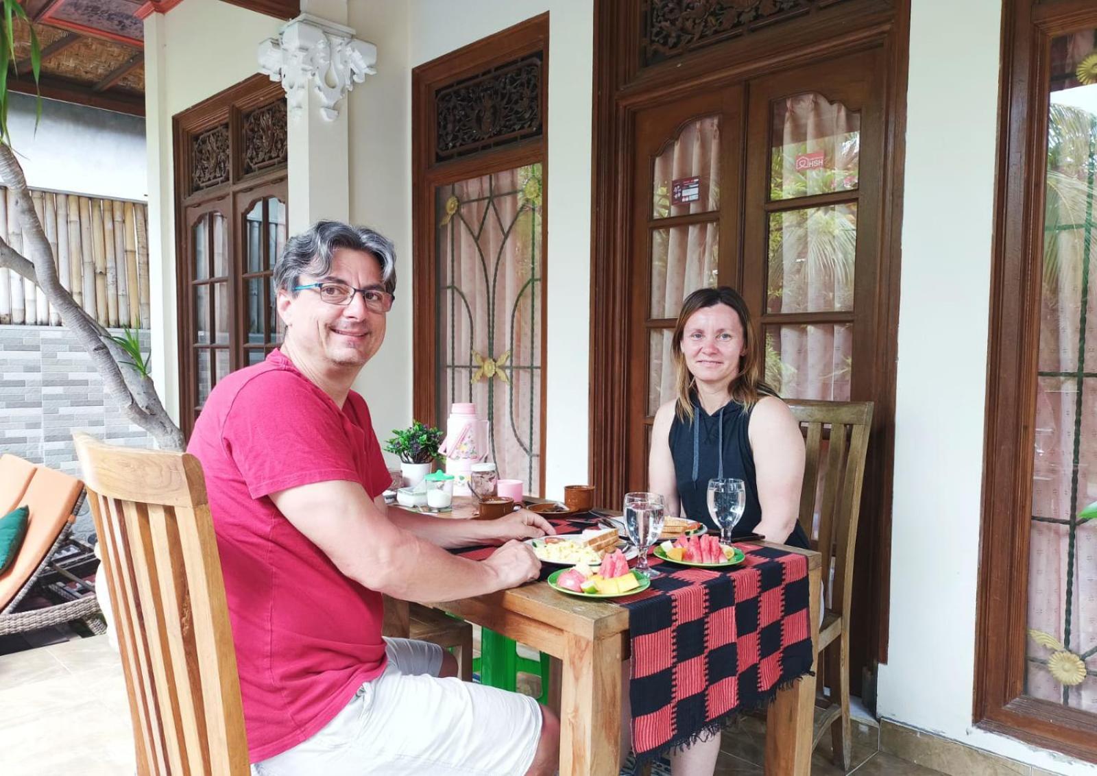 Green Palace Homestay Batununggul Εξωτερικό φωτογραφία