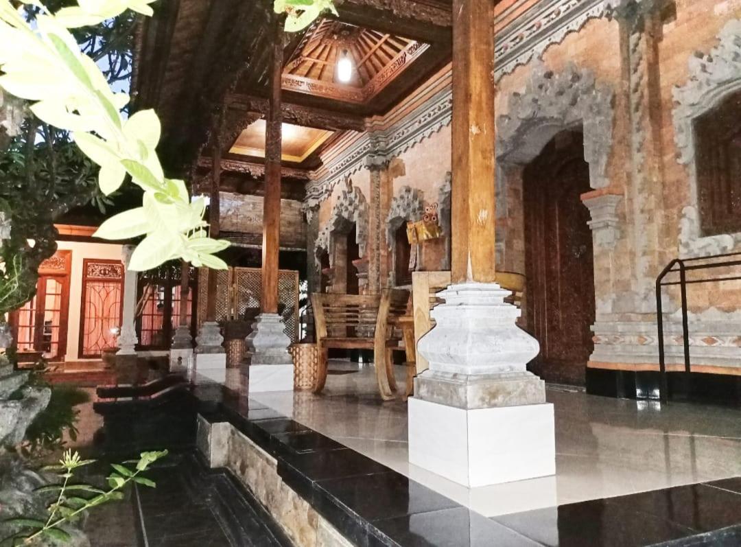 Green Palace Homestay Batununggul Εξωτερικό φωτογραφία